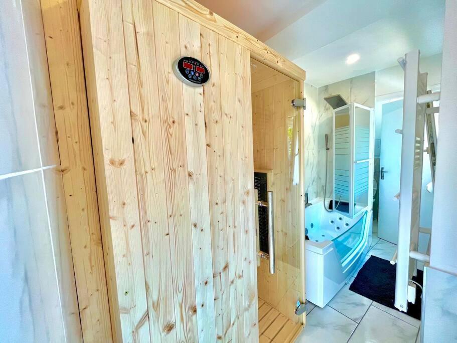 Splendide Cocon Sauna & Balneo ランス エクステリア 写真